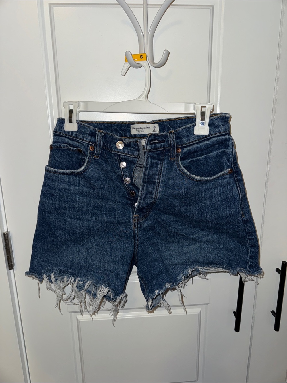 Abercrombie Curve Love High Rise Dad Short - Dark Blue Wash, Size 26